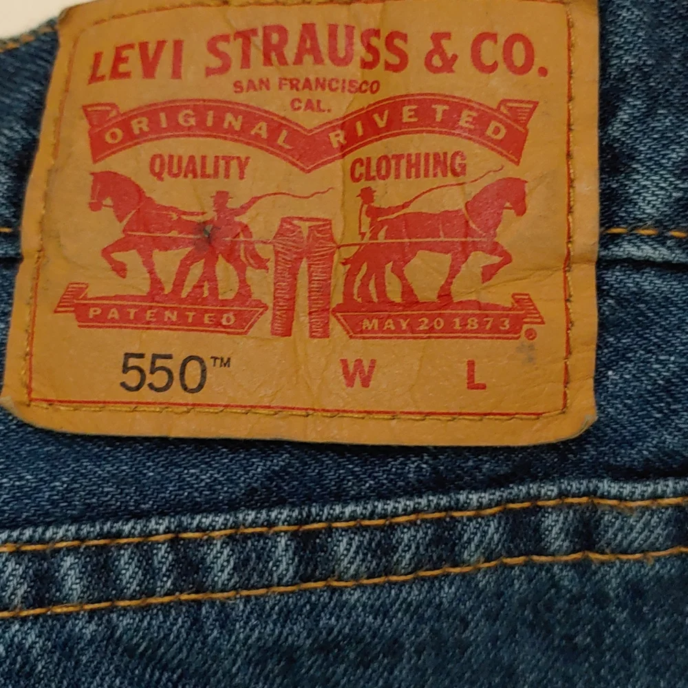 Levi's Men's 550 Relaxed 46W 29L Fit Jeans